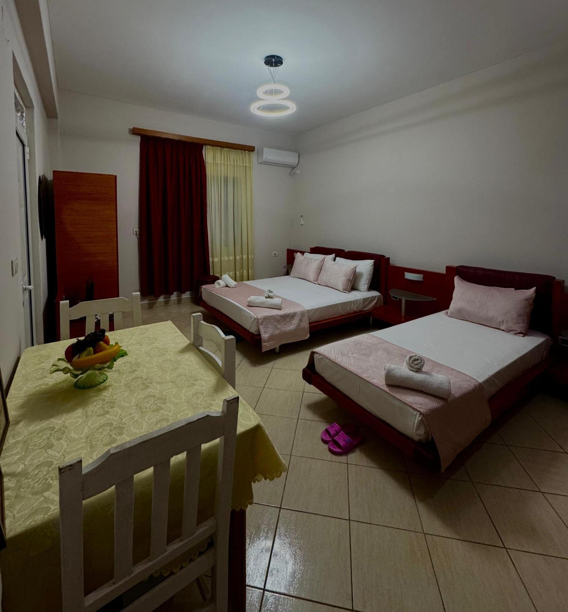 Draci Apartments Sarandë Exterior foto